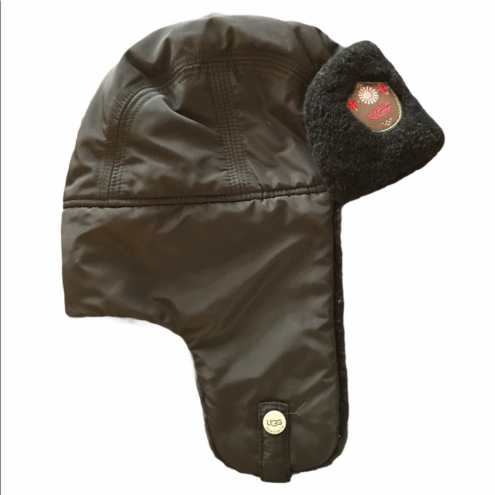 Ugg Black Trapper Hat w/ Button Chin Strap